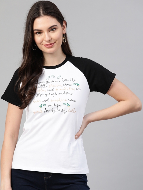 

VividArtsy Women White Black Printed Round Neck Pure Cotton T-shirt