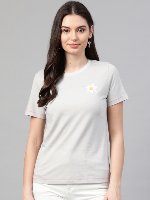 

VividArtsy Women Grey Pink Floral Back Printed Round Neck Pure Cotton T-shirt