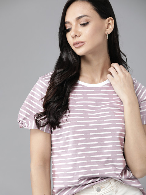 

The Roadster Lifestyle Co Women Lavender & White Printed Pure Cotton T-shirt