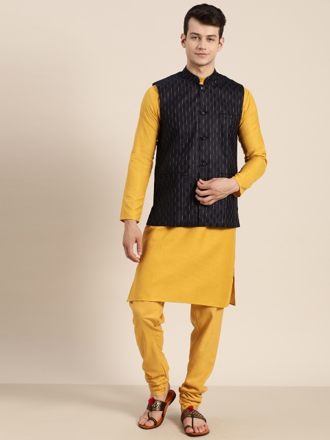 

SOJANYA Men Mustard Yellow Solid Kurta with Churidar & Nehru Jacket