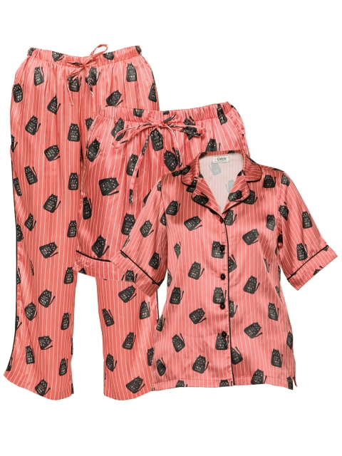 

COTCLO Women Coral Orange & Black Satin Finish Cat Print Night Suit