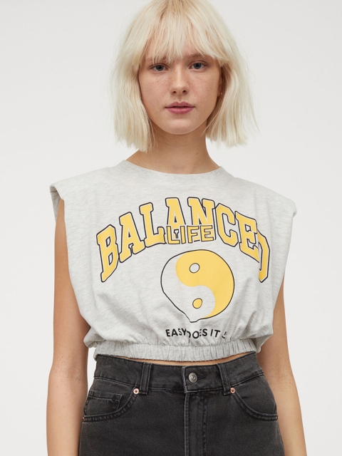 

H&M Women Grey Printed Blouson Cropped top