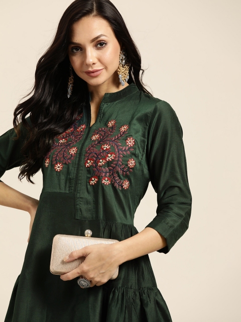 

Sangria Women Green & Pink Embroidered A-Line Tiered Longline Top