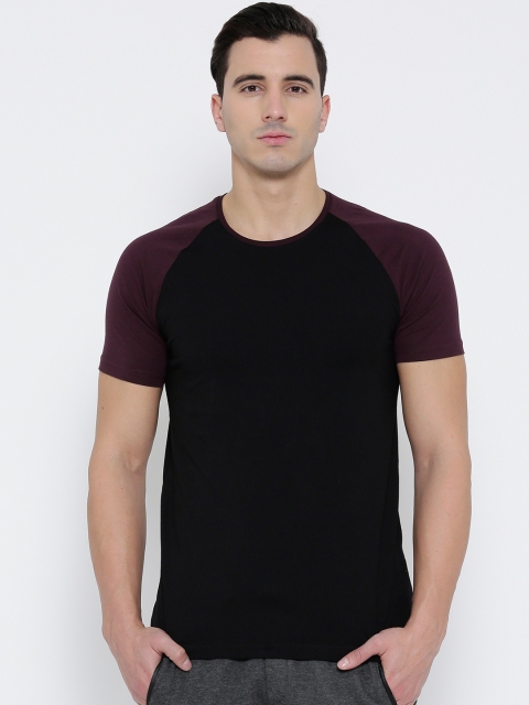 

Highlander Black Pure Cotton T-shirt