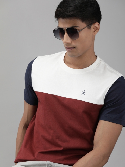 

Roadster Men White & Rust Red Colourblocked Round Neck T-shirt
