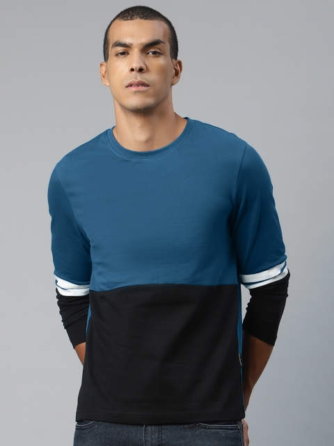 

Roadster Men Black & Blue Cotton Colourblocked Round Neck T-shirt