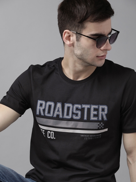 

The Roadster Lifestyle Co Men Black Pure Cotton Brand Logo Printed Applique Pure Cotton T-shirt