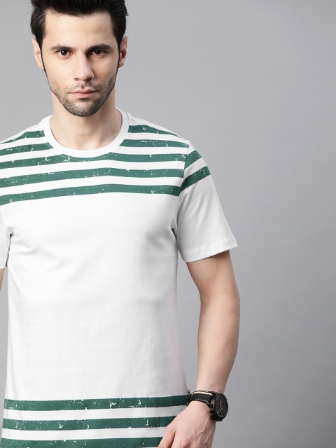 

The Roadster Lifestyle Co Men White & Green Pure Cotton Striped T-shirt