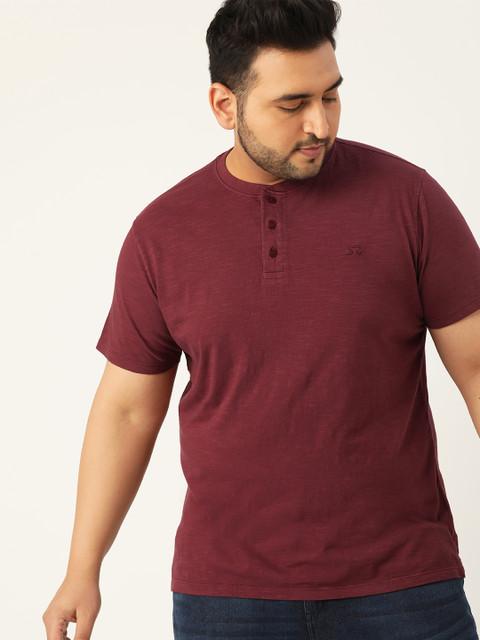 

Sztori Men Plus Size Maroon Solid Henley Neck Pure Cotton T-shirt