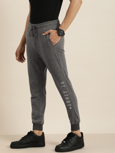 

INVICTUS Men Charcoal Grey Solid Joggers