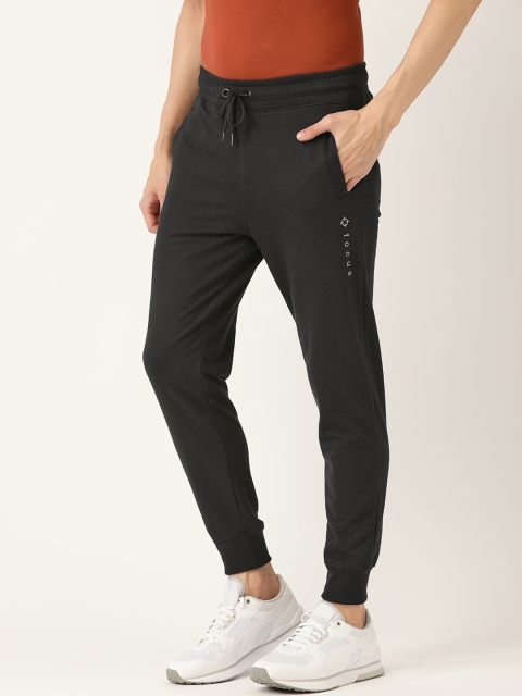 

INVICTUS Men Black Pure Cotton Solid Joggers