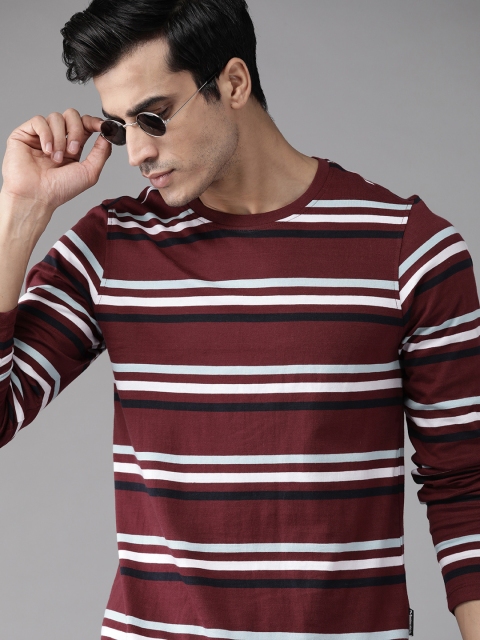 

The Roadster Lifestyle Co Men Maroon & White Pure Cotton Striped T-shirt