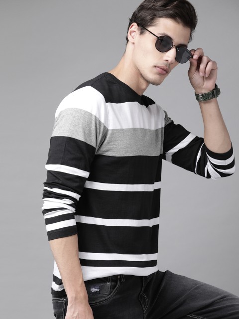 

The Roadster Lifestyle Co Men White & Black Striped Pure Cotton T-shirt