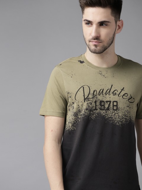 

The Roadster Lifestyle Co Men Olive Green & Black Cotton Brand Logo Printed T-shirt