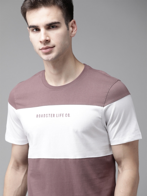 

Roadster Men Mauve Pure Cotton Colourblocked Round Neck T-shirt