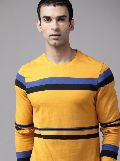 

The Roadster Lifestyle Co Men Mustard Yellow & Black Striped Pure Cotton T-shirt