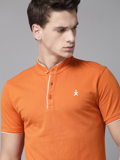 

Roadster Men Orange Solid Pure Cotton Mandarin Collar T-shirt