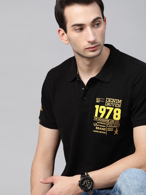 

The Roadster Lifestyle Co Men Black Pure Cotton Printed Detail Polo Collar T-shirt