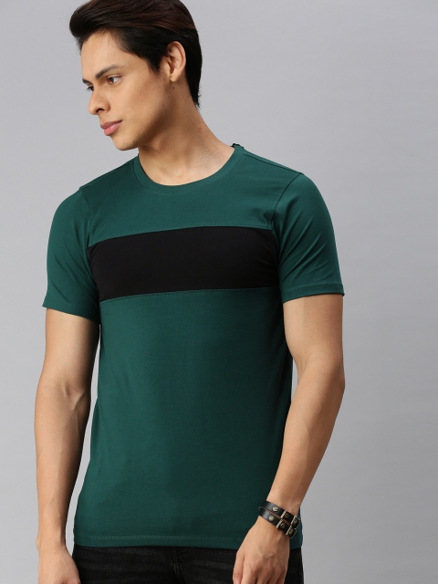 

Roadster Men Green & Black Striped Slim Fit T-shirt