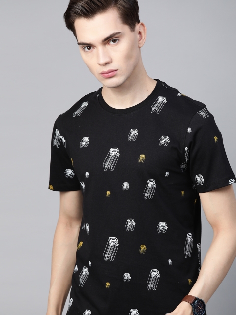 

The Roadster Lifestyle Co Men Black & White Pure Cotton Printed T-shirt