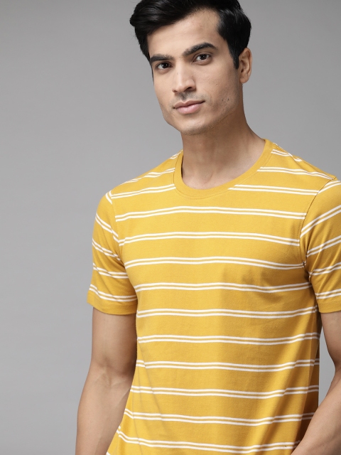 

Roadster Men Mustard Striped Pure Cotton Round Neck T-shirt