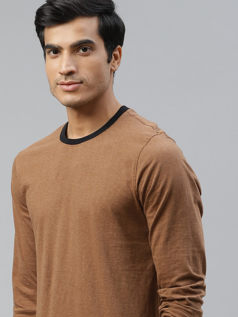 

Roadster Men Brown Solid Pure Cotton T-shirt