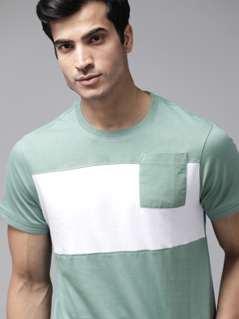 

Roadster Men Mint Green & White Colourblocked Pure Cotton Round Neck T-shirt