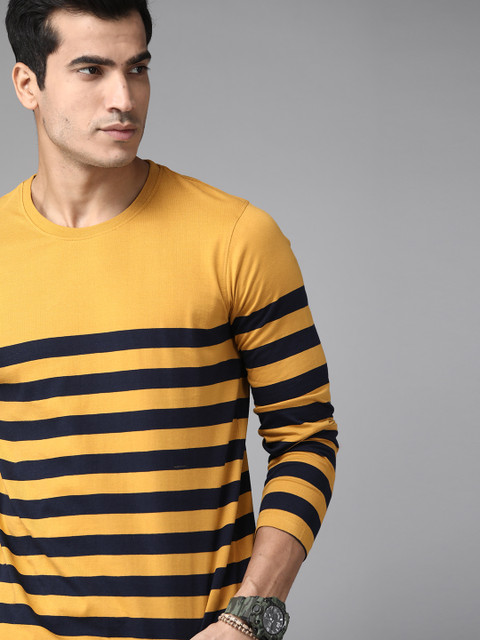 

Roadster Men Mustard Yellow & Navy Blue Pure Cotton Striped Round Neck T-shirt
