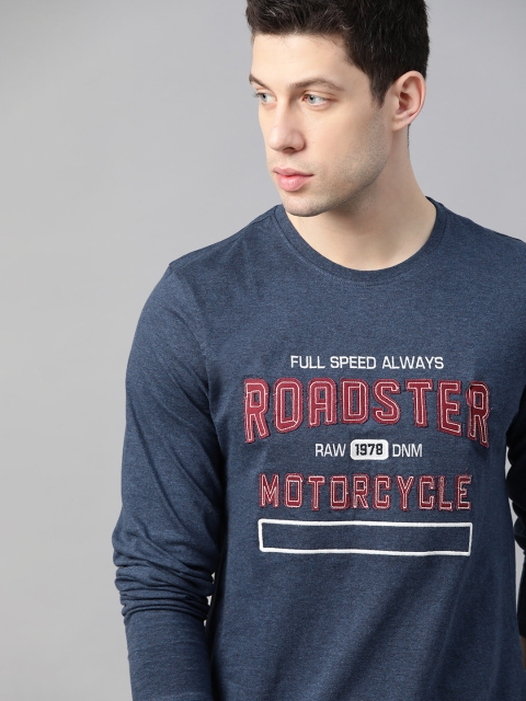 

The Roadster Lifestyle Co Men Navy Blue Brand Logo Applique Cotton T-shirt