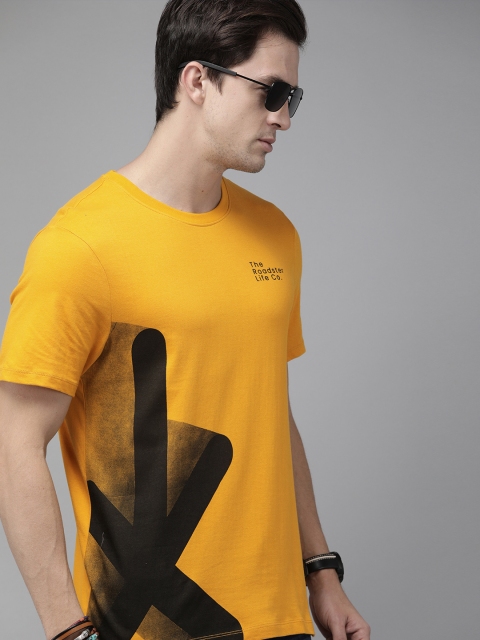 

The Roadster Lifestyle Co Men Mustard Yellow Placement Printed Pure Cotton T-shirt