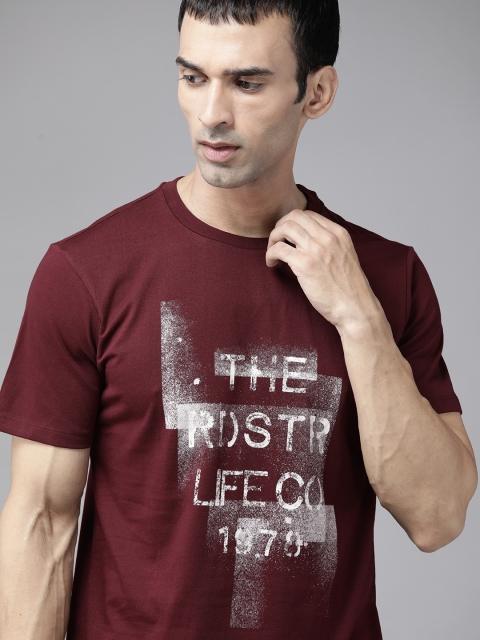 

The Roadster Lifestyle Co Men Maroon White Brand Logo Printed Pure Cotton T-shirt