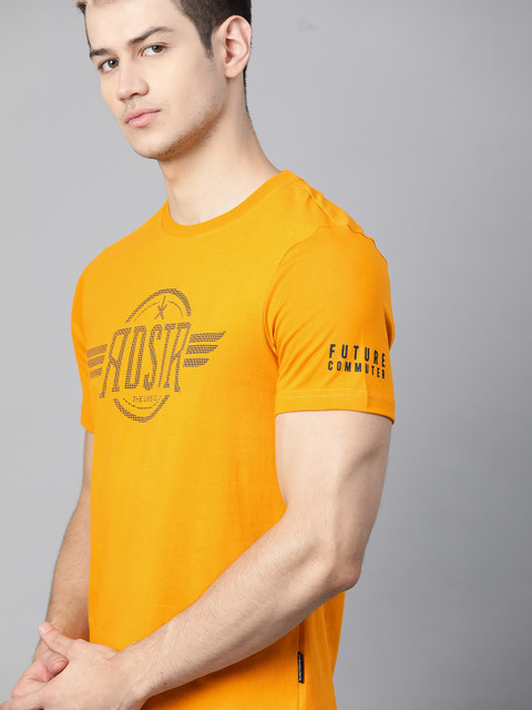 

Roadster Men Mustard Yellow Black Brand Logo Printed Pure Cotton T-shirt