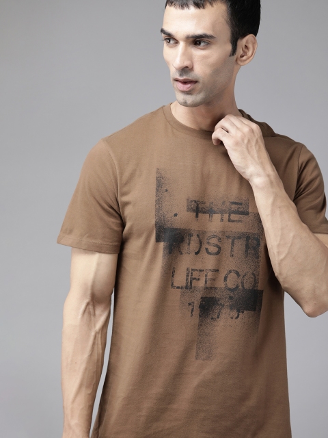

The Roadster Lifestyle Co Men Brown Black Brand Logo Printed Pure Cotton T-shirt