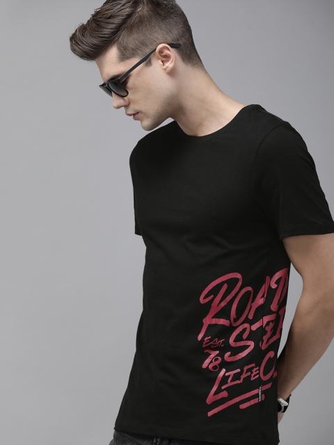 

The Roadster Lifestyle Co Men Black Brand Logo Printed Pure Cotton T-shirt