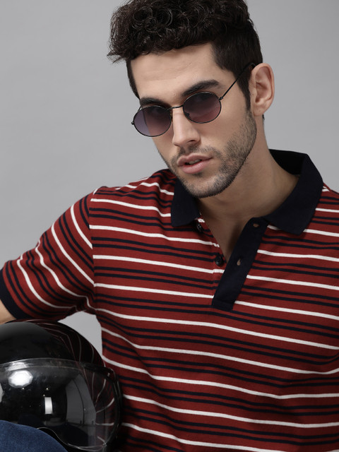 

Roadster Men Maroon Striped Pure Cotton Polo Collar T-shirt