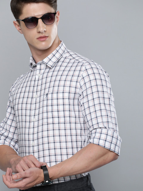 

Indian Terrain Men White & Blue Slim Fit Checked Smart Casual Shirt