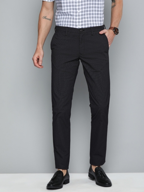 

Indian Terrain Men Black Brooklyn Slim Fit Solid Regular Trousers