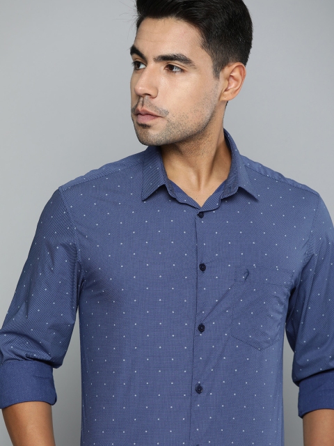 

Indian Terrain Men Blue Slim Fit Micro Ditsy Printed Casual Shirt