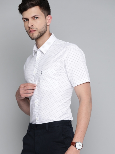 

Indian Terrain Men White & Navy Blue Pure Cotton Slim Fit Ditsy Print Smart Casual Shirt