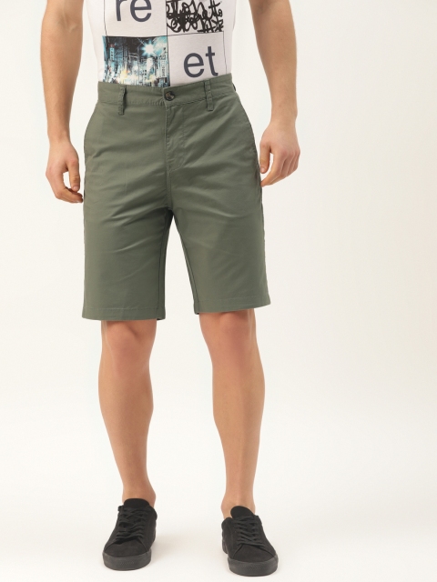

United Colors of Benetton Men Green Solid Slim Fit Chino Shorts