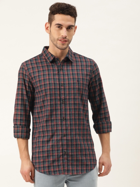 

United Colors of Benetton Men Red & Navy Blue Regular Fit Checked Casual Shirt