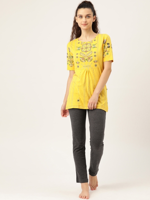 

Monte Carlo Women Yellow & Charcoal Grey Printed Nightsuit