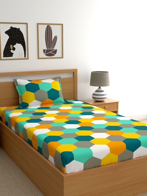 

Dreamscape Yellow & Green Geometric 144 TC Cotton 1 Single Bedsheet with 1 Pillow Covers