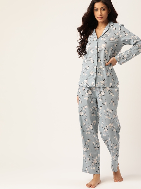 

ETC Women Blue & White Floral Print Nightsuit