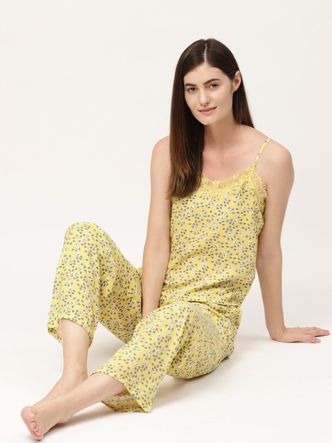 

ETC Women Yellow & Blue Floral Print Night suit