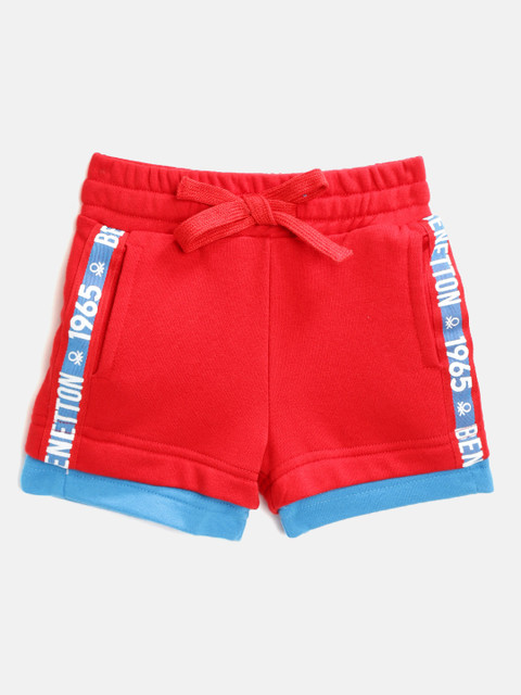 

United Colors of Benetton Boys Red & Blue Printed Side Taping Detail Regular Fit Shorts