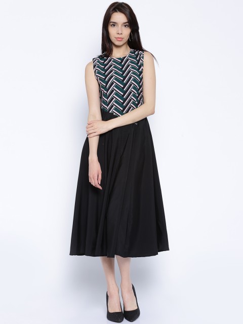 

Tokyo Talkies Black Printed Polyester Midi Dress