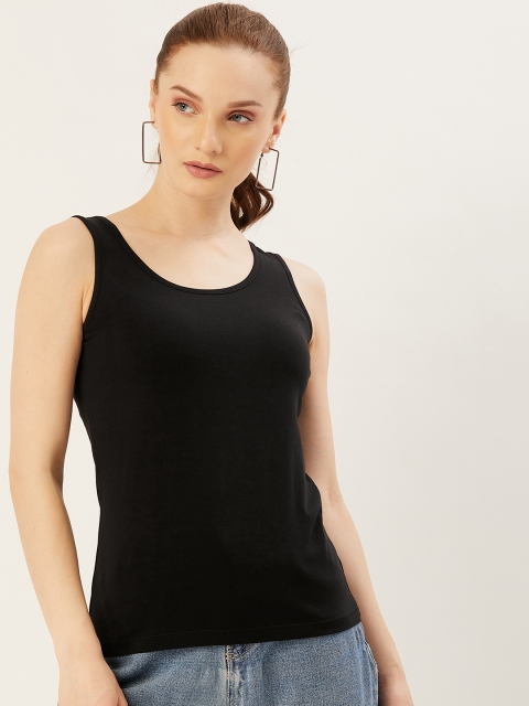 

Monte Carlo Black Solid Knitted Tank Top