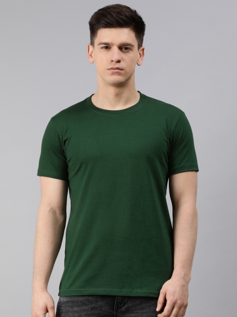 

UNSULLY Men Green Solid Round Neck Pure Cotton T-shirt