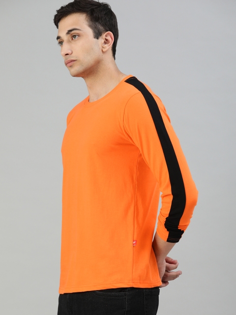 

UNSULLY Men Orange Solid Round Neck T-shirt with Stripe Detail